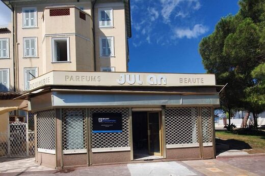 Travaux de maçonnerie pour la suppression d&#8217;un mur porteur dans un magasin à Juan Les Pins